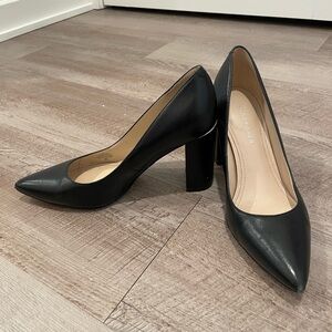 Marc Fisher Women’s 2.5” Size 7 Block Heel Pump Black
